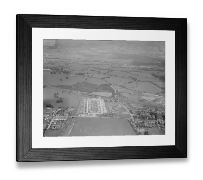 Framed Print : An aerial view of Sevenoaks, Kent. 1939 Framed Print : An aerial view of Sevenoaks, Kent. 1939