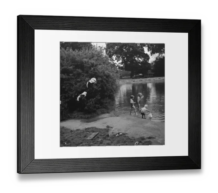 Framed Print : Children enjoy a paddling pool in Chislehurst, Kent. 1938 Framed Print : Children enjoy a paddling pool in Chislehurst, Kent. 1938