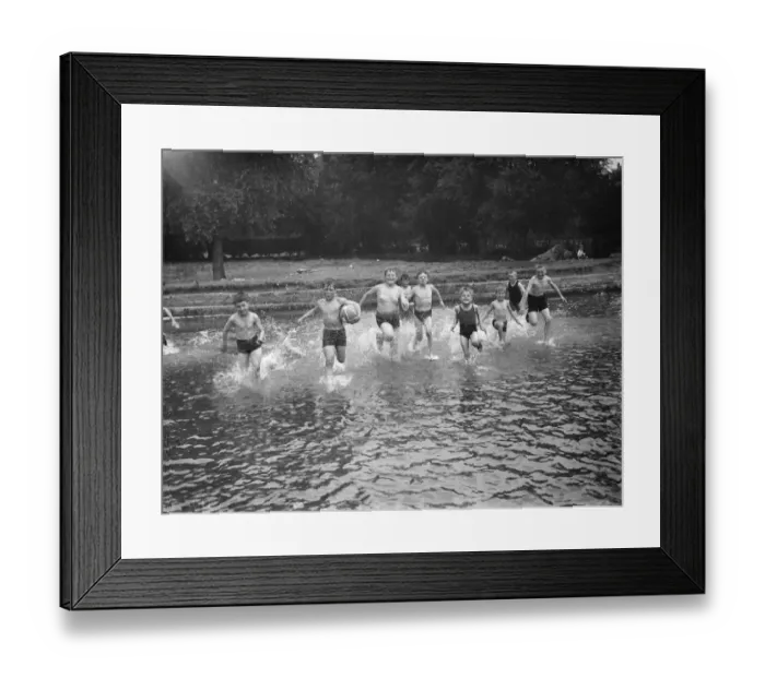 Framed Print : Children bath in the ponds in, Central Park Dartford. 1938 Framed Print : Children bath in the ponds in, Central Park Dartford. 1938