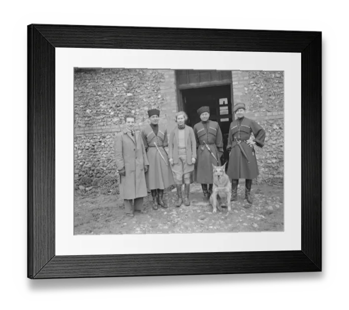 Framed Print : Horse trick riding in Eynsford, Kent. Jean Celieres, Captain Korolkoff, Miss Peddar