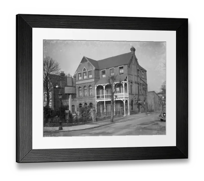 Framed Print : The exterior of the Crown Hotel in Grove Park, Kent. 1936 Framed Print : The exterior of the Crown Hotel in Grove Park, Kent. 1936