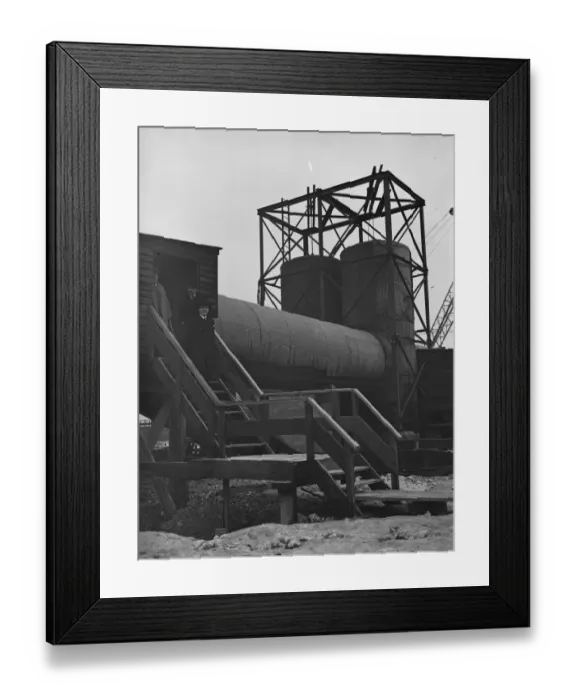 Framed Print : The construction of the Dartford Tunnel, where recently a pilot tunnel was completed Framed Print : The construction of the Dartford Tunnel, where recently a pilot tunnel was completed