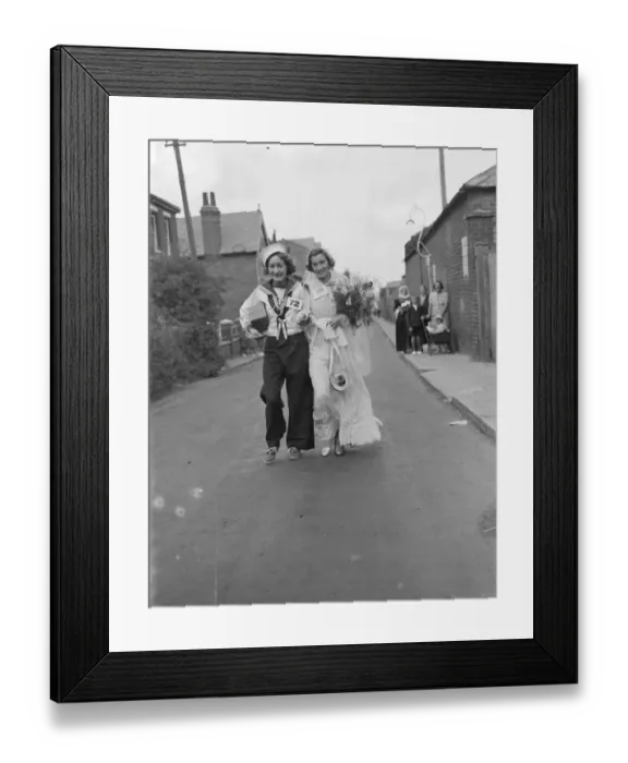 Framed Print : The Gravesend Carnival procession in Kent. Jack and Jill in the procession Framed Print : The Gravesend Carnival procession in Kent. Jack and Jill in the procession