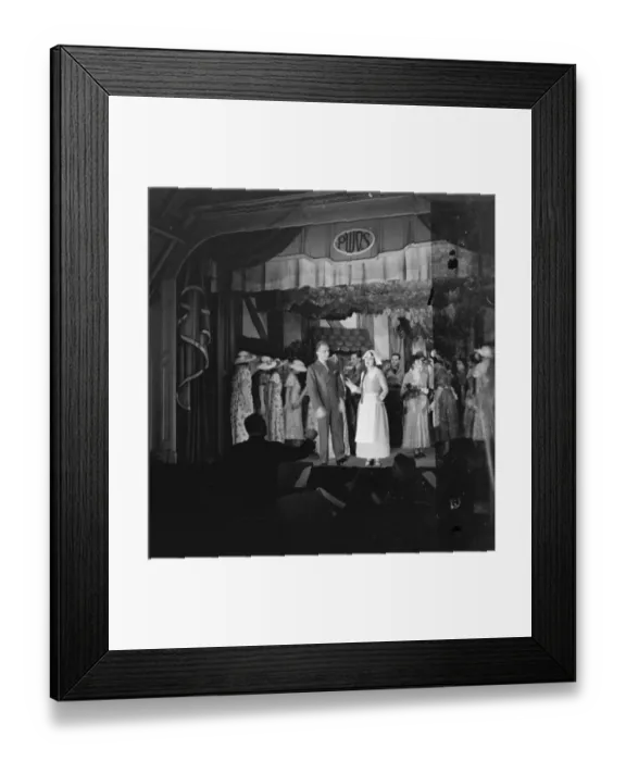Framed Print : Petts Wood Operatic Society performing on stage. 1936