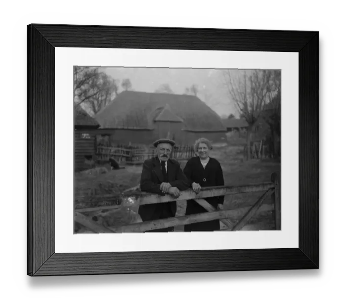 Framed Print : Diamond wedding. Couchma. Franks Farm. Horton Kirby. 1934 Framed Print : Diamond wedding. Couchma. Franks Farm. Horton Kirby. 1934