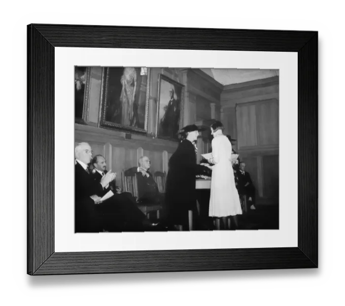 Framed Print : Princess Alice of Albany at the speech day at Farringtons School in Chislehurst, Kent Framed Print : Princess Alice of Albany at the speech day at Farringtons School in Chislehurst, Kent
