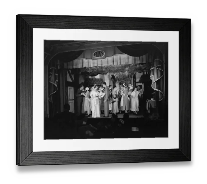 Framed Print : Petts Wood Operatic Society performing on stage. 1936 Framed Print : Petts Wood Operatic Society performing on stage. 1936