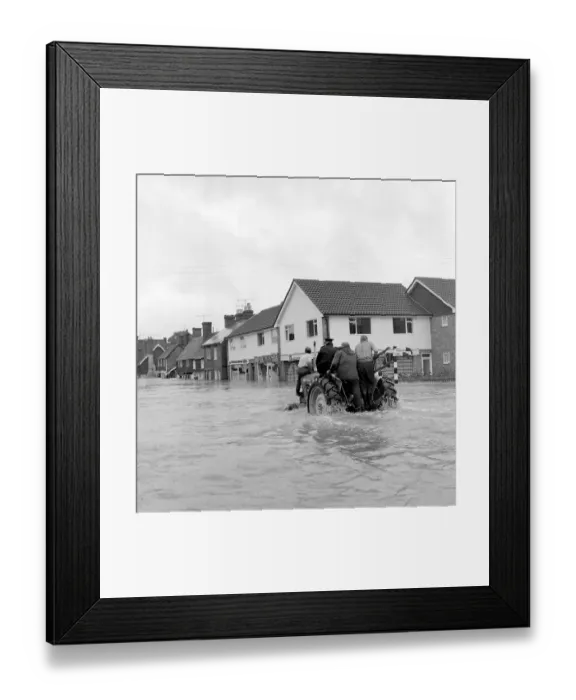 Framed Print : Householders salvaging what belongings they can - at the Southern end of High Street Edenbridge Kent on Sunday evening. 11 September 1968 Framed Print : Householders salvaging what belongings they can - at the Southern end of High Street Edenbridge Kent on Sunday evening. 11 September 1968