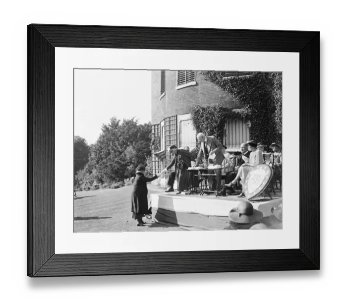 Framed Print : Primrose fete in Chislehurst, Kent. 1935 Framed Print : Primrose fete in Chislehurst, Kent. 1935