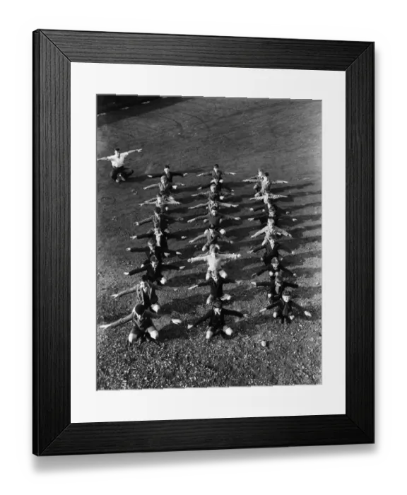 Framed Print : Voluntary keep fit classes for youngsters. Sidcup, 1937 Framed Print : Voluntary keep fit classes for youngsters. Sidcup, 1937