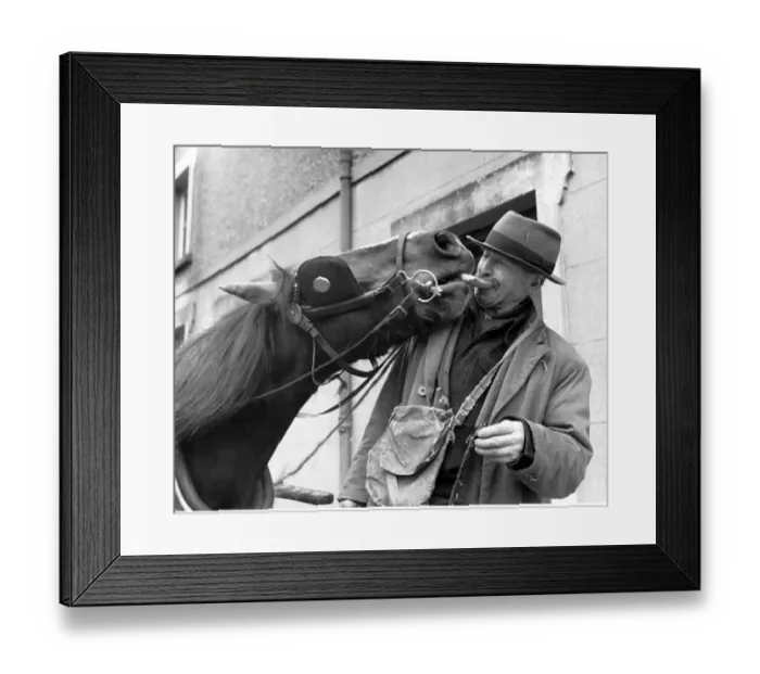Framed Print : Sharing their lunch. Arthur Gibbs who has had a milk round for fifty six years shares