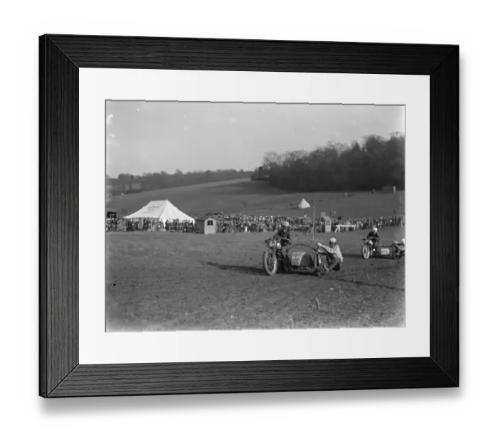 Framed Print : Brands Hatch on Easter Monday. 1937 Framed Print : Brands Hatch on Easter Monday. 1937