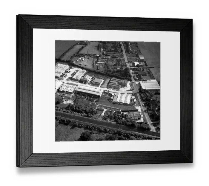 Framed Print : Aerial view of the north of Edenbridge, Kent, England Fircroft Way and Station Road Industrial