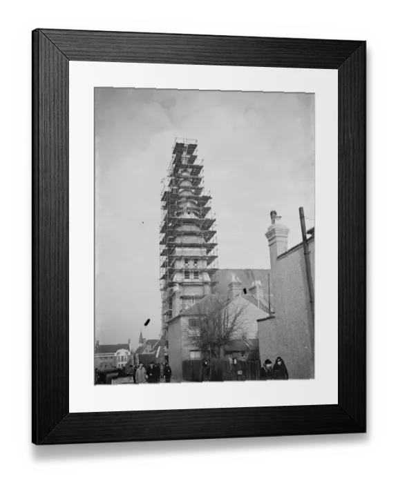 Framed Print : Repair work being carried out on the steeple of Christ Church Beckenham, Kent Framed Print : Repair work being carried out on the steeple of Christ Church Beckenham, Kent