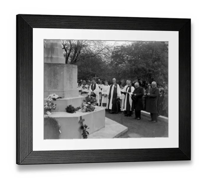 Framed Print : Bishop of Rochester giving a service. 1934 Framed Print : Bishop of Rochester giving a service. 1934