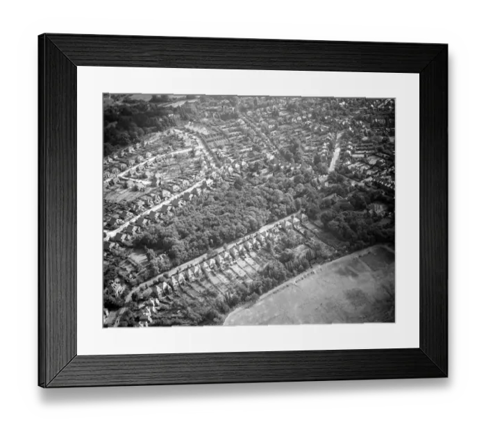 Framed Print : Birchwood Avenue Sidcup. 20 August 1947 Framed Print : Birchwood Avenue Sidcup. 20 August 1947