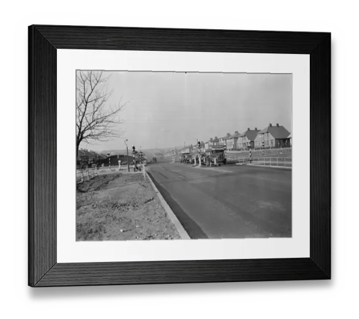 Framed Print : Rochester Way in Sidcup, Kent. 1938 Framed Print : Rochester Way in Sidcup, Kent. 1938
