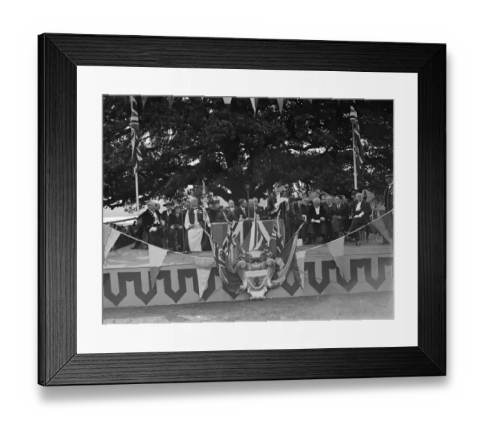 Framed Print : Bexley Charter celebrations ( incorporation as a borough ); The Mayor addressing Framed Print : Bexley Charter celebrations ( incorporation as a borough ); The Mayor addressing