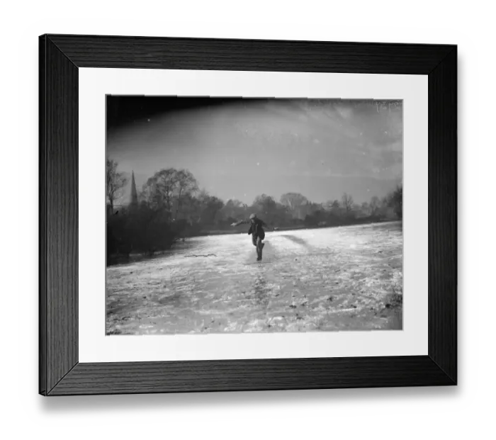 Framed Print : A solitary skater on the ice at Chislehurst, Kent. 1936 Framed Print : A solitary skater on the ice at Chislehurst, Kent. 1936
