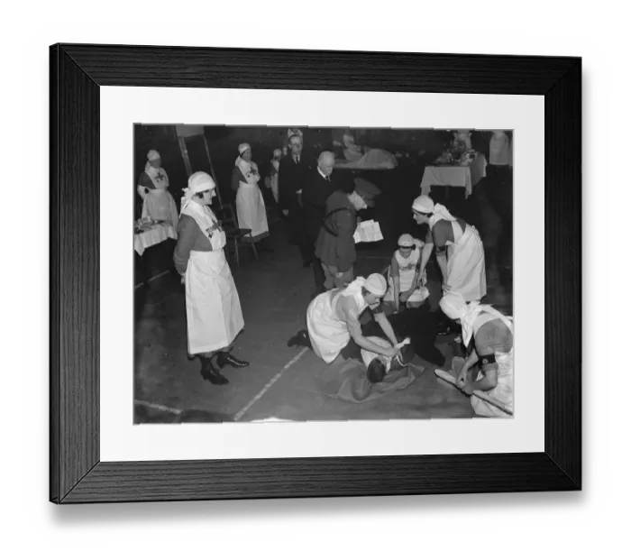 Framed Print : Major G T Mckonkey overlooks the Voluntary Aid Detachment demonstration in Chislehurst Framed Print : Major G T Mckonkey overlooks the Voluntary Aid Detachment demonstration in Chislehurst