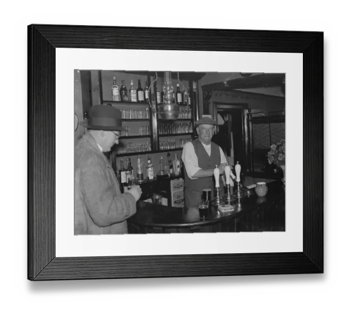 Framed Print : The landlord Mr J H Salmon at the Long Reach Tavern in Dartford, Kent Framed Print : The landlord Mr J H Salmon at the Long Reach Tavern in Dartford, Kent