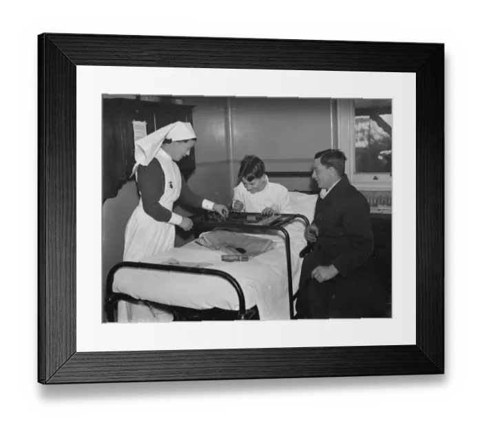 Framed Print : Christmas at the County Hospital in Dartford, Kent. Patients play dominoes Framed Print : Christmas at the County Hospital in Dartford, Kent. Patients play dominoes