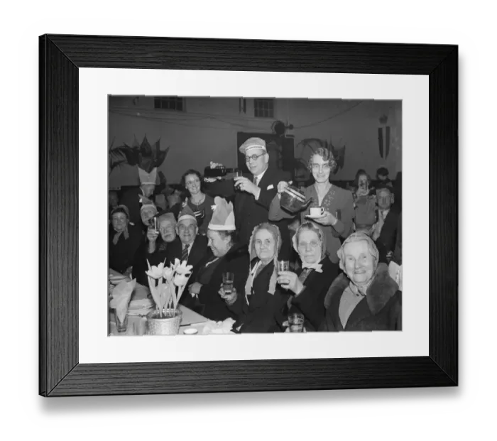 Framed Print : Sidcup Old Folks Party attended by councillors Mr and Mrs T G Gabraith Framed Print : Sidcup Old Folks Party attended by councillors Mr and Mrs T G Gabraith