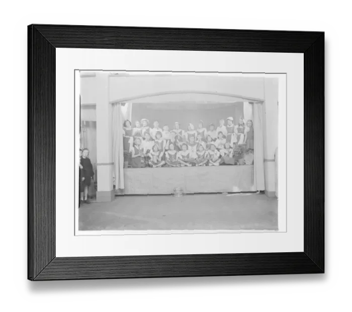 Framed Print : Children of St Mary Cray Council School in Bromley, Kent, perform in a stage concert Framed Print : Children of St Mary Cray Council School in Bromley, Kent, perform in a stage concert