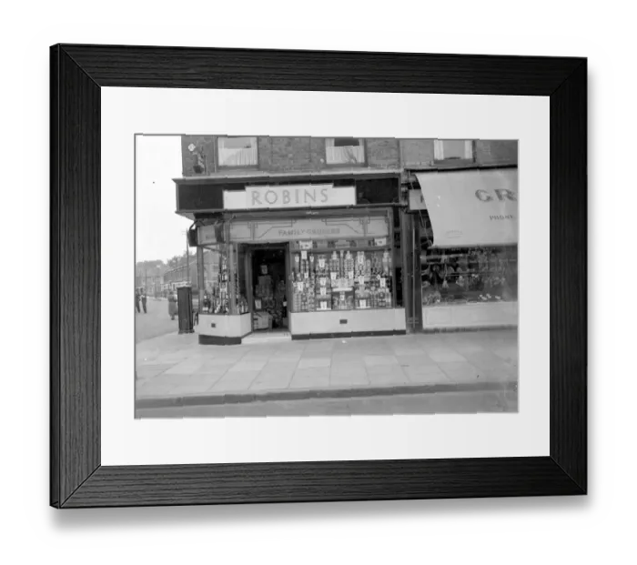 Framed Print : Robins family grocers shop in North Eltham, Kent. 1934 Framed Print : Robins family grocers shop in North Eltham, Kent. 1934