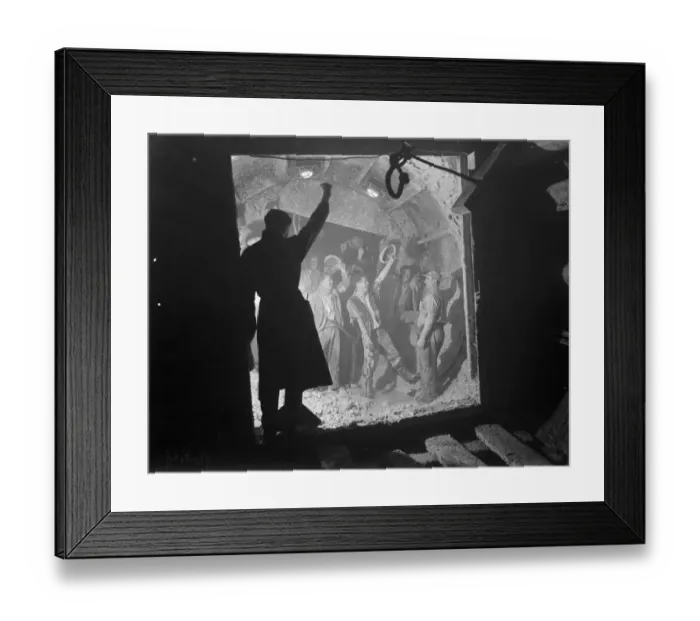 Framed Print : The completion of the pilot Dartford Tunnel. The moment the two parts of the tunnel Framed Print : The completion of the pilot Dartford Tunnel. The moment the two parts of the tunnel
