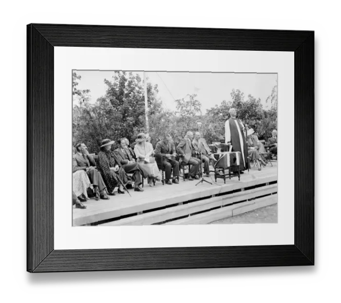 Framed Print : The official opening of Erith Hospital. 1935