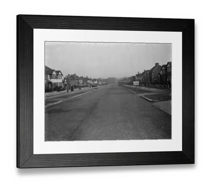 Framed Print : Stone Park Avenue in Beckenham, Kent. 1938 Framed Print : Stone Park Avenue in Beckenham, Kent. 1938