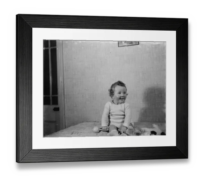 Framed Print : Baby Unwin of Sidcup, Kent. 1937 Framed Print : Baby Unwin of Sidcup, Kent. 1937