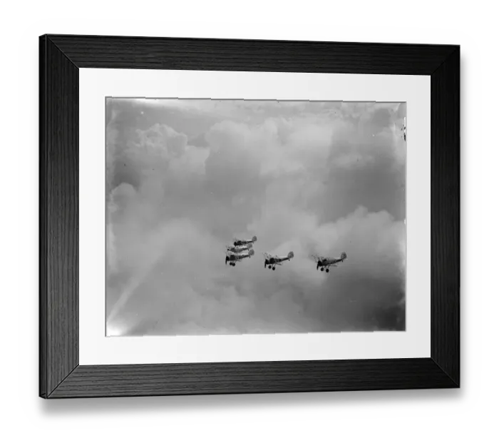 Framed Print : RAF Empire air day rehearsal, Biggin Hill, Kent. Pilots of 32 and 79 squadron