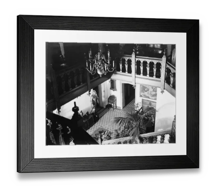 Framed Print : The interior of the Wheeler house in Farningham, Kent. 1936 Framed Print : The interior of the Wheeler house in Farningham, Kent. 1936