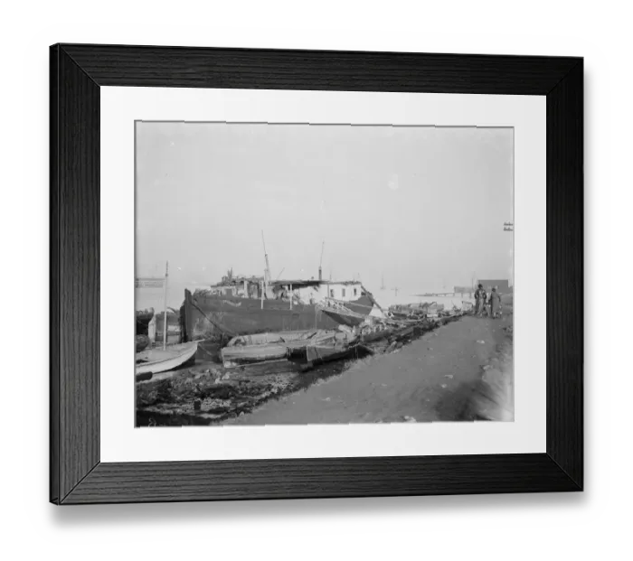 Framed Print : The wrecked ruin of the ship Mockingbird on the side of the river Thames at Gravesend Framed Print : The wrecked ruin of the ship Mockingbird on the side of the river Thames at Gravesend