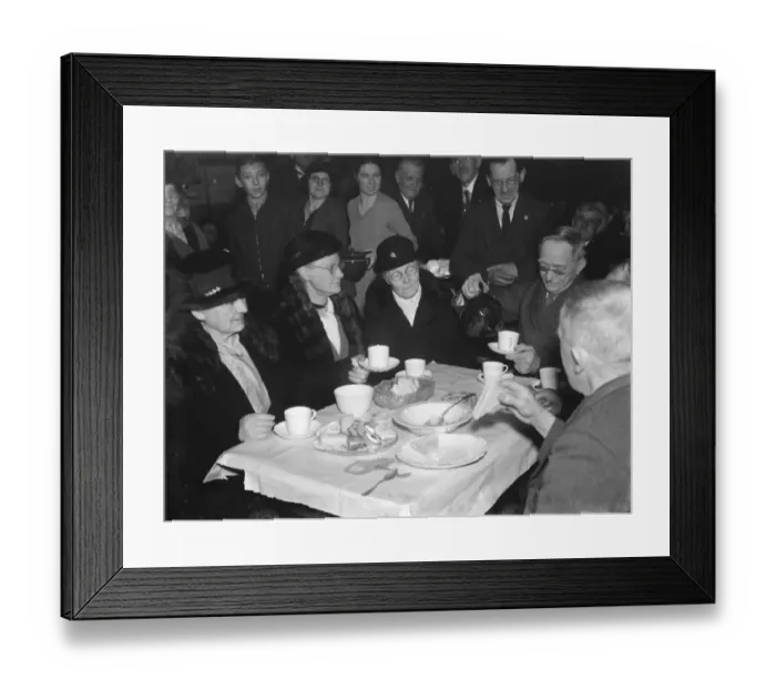 Framed Print : Old folks party in Foots Cray, Kent. 1937