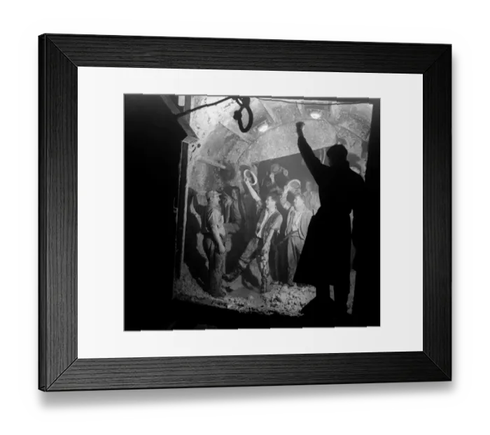Framed Print : Tunnel workers celebrating - circa 1940s Kent meets Essex with the completion of