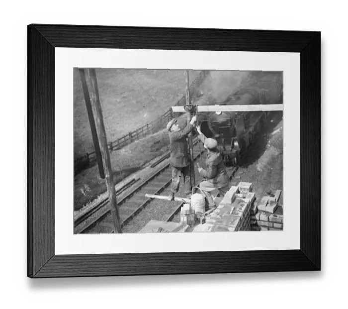 Framed Print : Southern rail electrification at Polhill, Kent. 1933