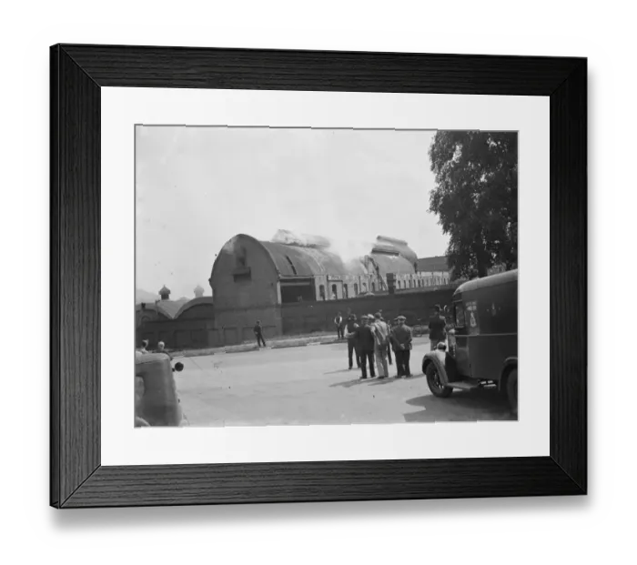 Framed Print : Fire at Joynsons Paper Mill in St Mary Cray, Kent. 1939 Framed Print : Fire at Joynsons Paper Mill in St Mary Cray, Kent. 1939