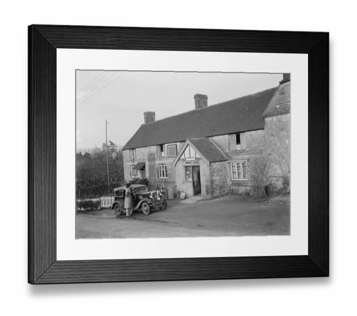 Framed Print : The Old Work House tavern in Ightham, Kent. 1937