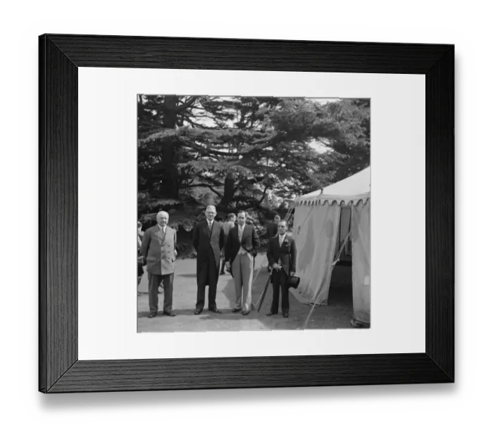Framed Print : Danson Park baths opening in Bexleyheath, Kent. 1936