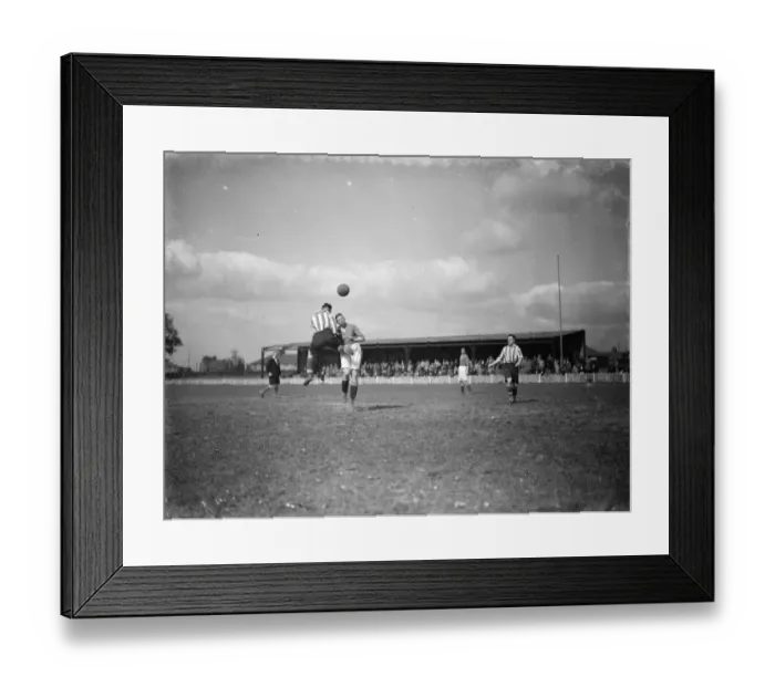 Framed Print : Football, Dartford versus Swindon. 1938 Framed Print : Football, Dartford versus Swindon. 1938
