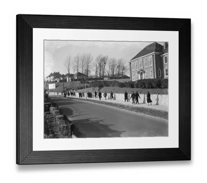 Framed Print : Crofton road in Orpington. 1939 Framed Print : Crofton road in Orpington. 1939