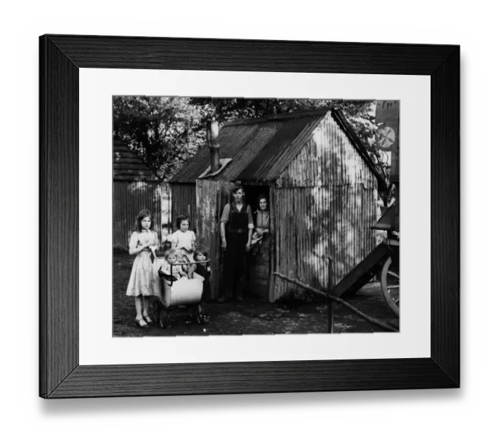Framed Print : Mr Philip Rye and family - wife and six children, who had lived in this hut at Crockenhill Framed Print : Mr Philip Rye and family - wife and six children, who had lived in this hut at Crockenhill