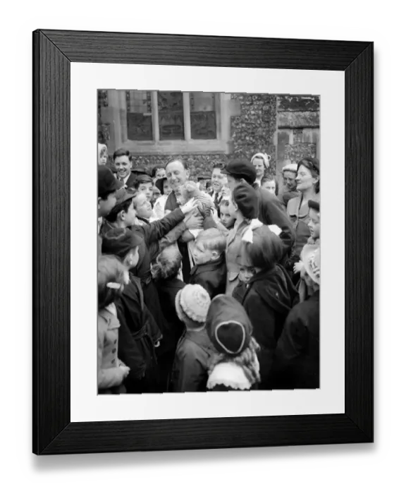 Framed Print : Bromley, Kent The Rev John Rahe Hughes, Vicar of St Marys Church, Bromley, stands Framed Print : Bromley, Kent The Rev John Rahe Hughes, Vicar of St Marys Church, Bromley, stands