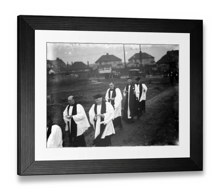 Framed Print : The church hall opening in Barnehurst, Kent, led by the Bishop of Rochester ( seen