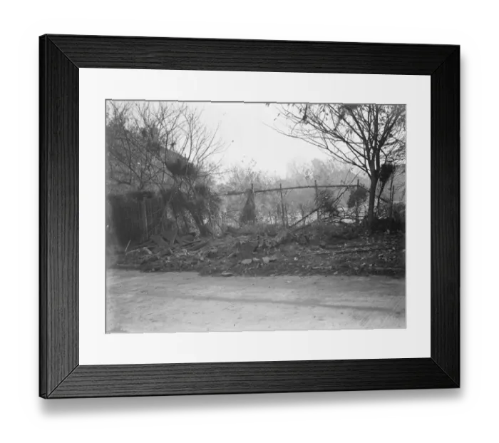 Framed Print : 9 November 1940 Bomb damage after a Nazi bombing raid. Sidcup, Kent, England Framed Print : 9 November 1940 Bomb damage after a Nazi bombing raid. Sidcup, Kent, England