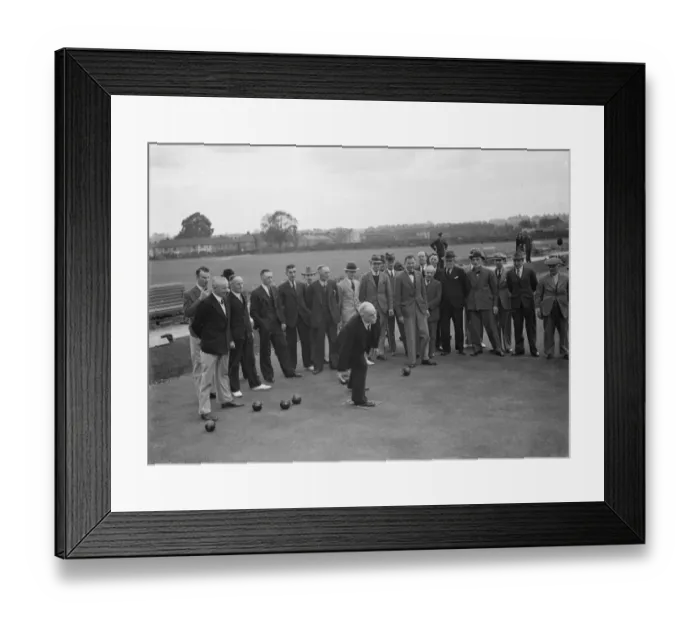 Framed Print : Dartford bowls, Mayor of Dartford bowling. 1938