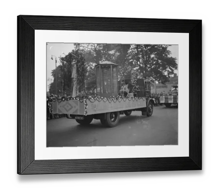 Framed Print : Dartford district wheelers. The Dartford and district caged bird